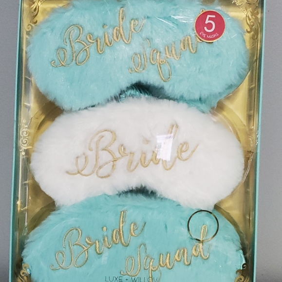 Accessories - Luxe and Willow Fuzzy Eye Mask Set, white and teal